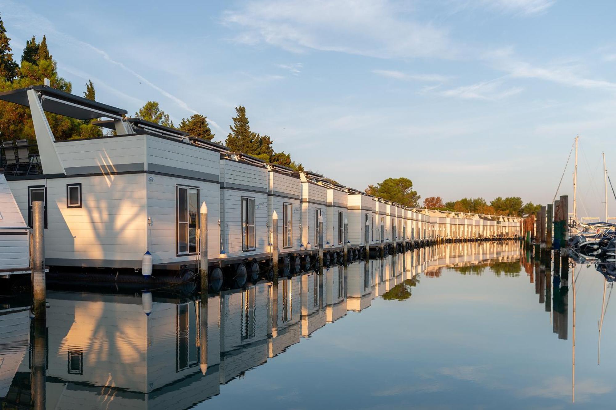 Floating Sea House Shark 3 Portoroz